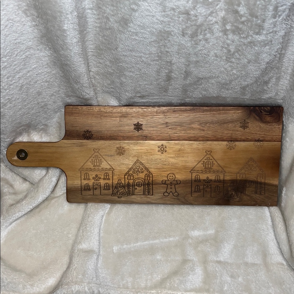 🎄 VINTAGE 80’s ? FINISHED SOLID NATURAL WOOD CHRISTMAS CUTTING BOARD or DECOR